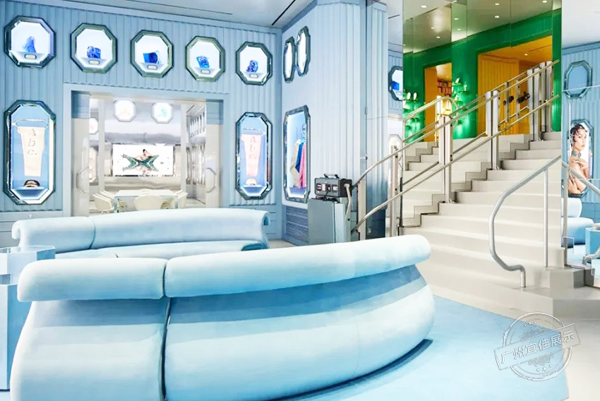 施華洛世奇旗艦店 珠寶展柜