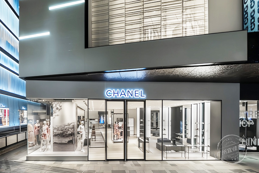 香奈兒CHANEL 服裝展柜