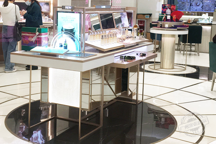 海藍(lán)之謎Lamer 化妝品展柜