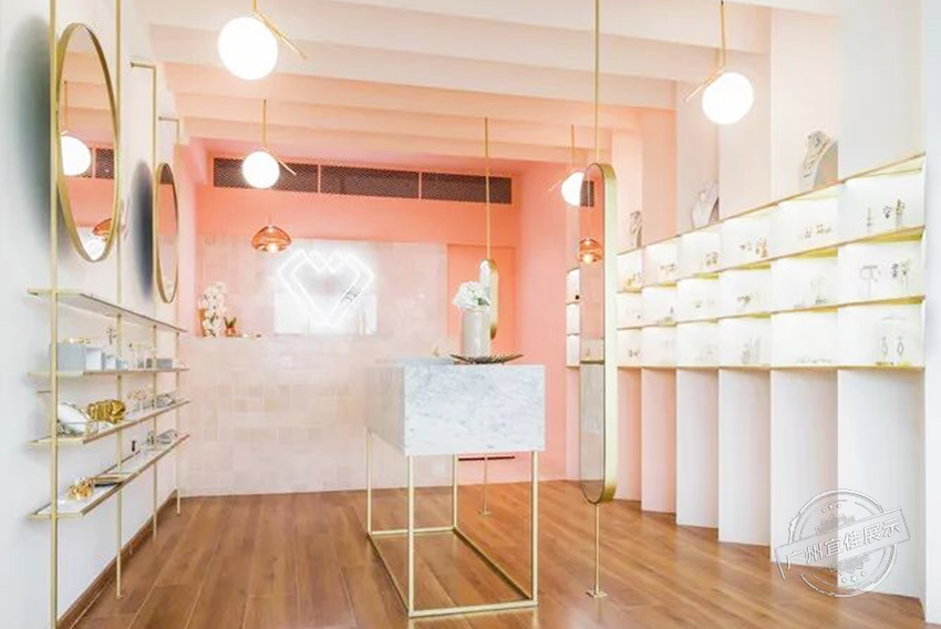 Ríos 珠寶首飾展柜