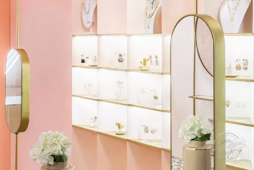 Ríos 珠寶首飾展柜