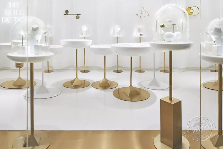 YǐN隱 珠寶展柜