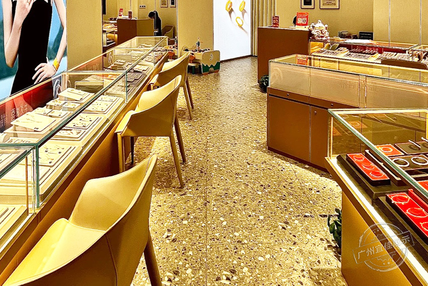 潮宏基 珠寶展柜定制