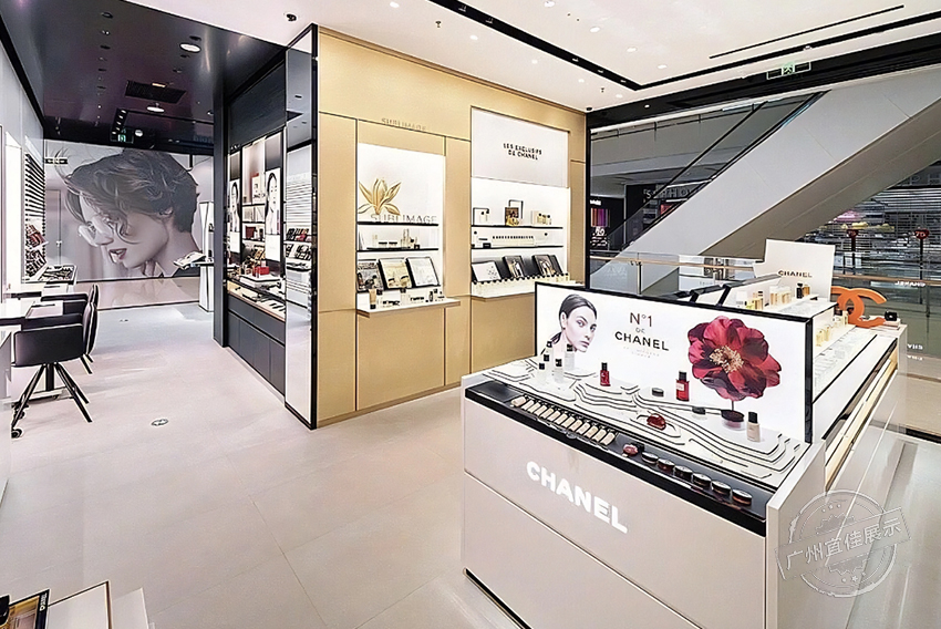 CHANEL香奈兒 高端化妝品展柜