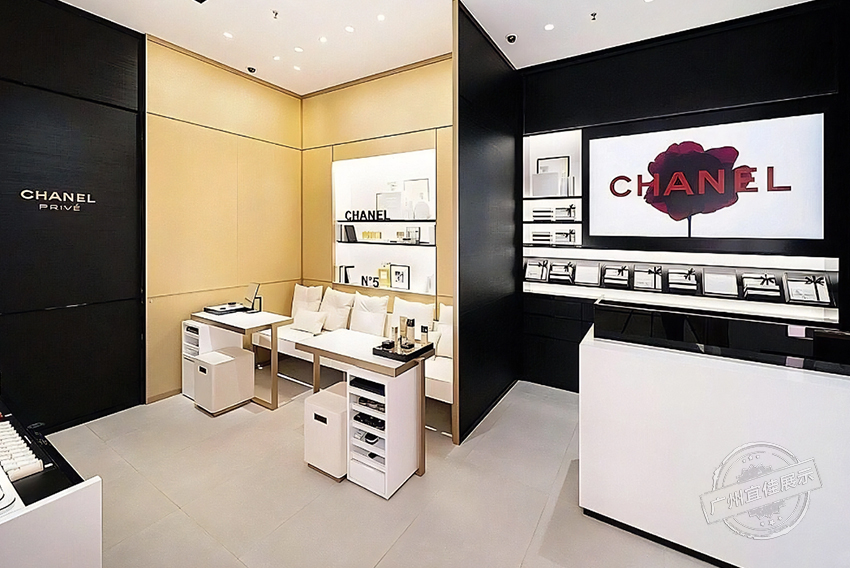 CHANEL香奈兒 高端化妝品展柜