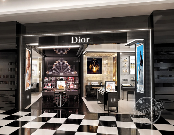 Dior 化妝品展示柜